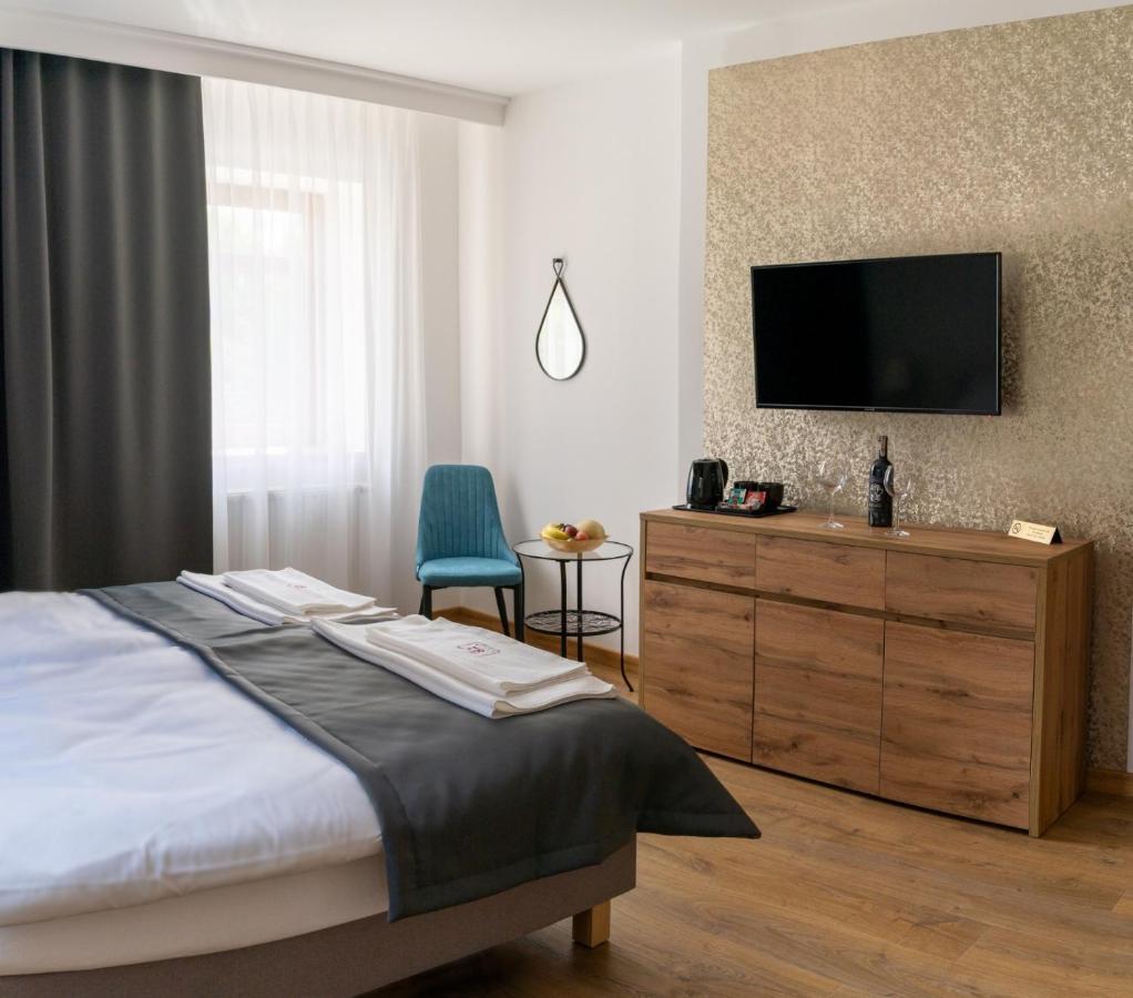 Apartamenty, Boutique Rooms Villa 82, Miejsce Prkingowe Gorzow Wielkopolski Exterior photo