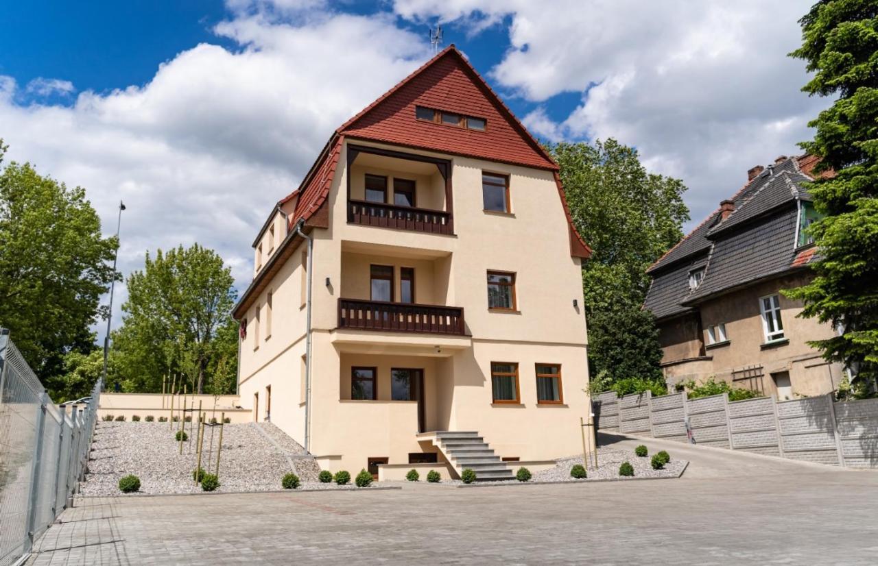 Apartamenty, Boutique Rooms Villa 82, Miejsce Prkingowe Gorzow Wielkopolski Exterior photo