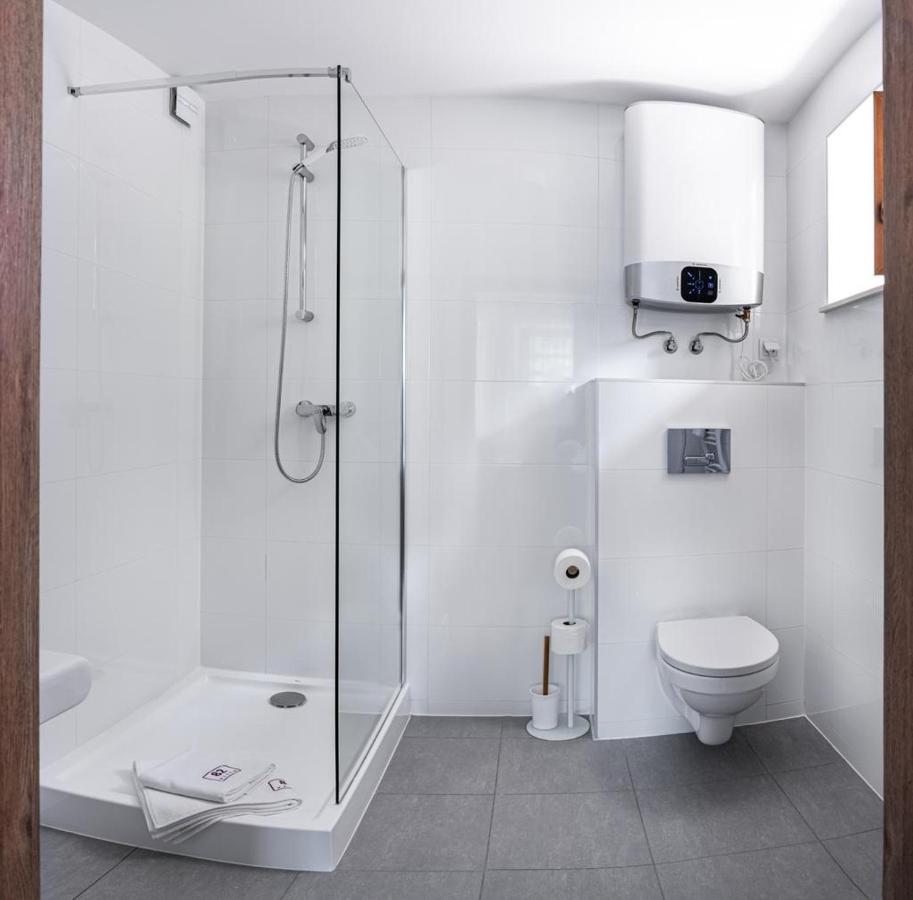 Apartamenty, Boutique Rooms Villa 82, Miejsce Prkingowe Gorzow Wielkopolski Exterior photo